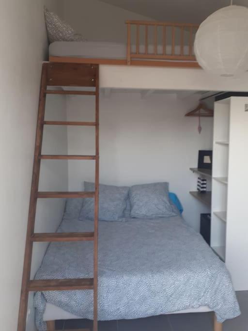 Studio- Terrasse -Place De Parking Prive 마르세유 외부 사진